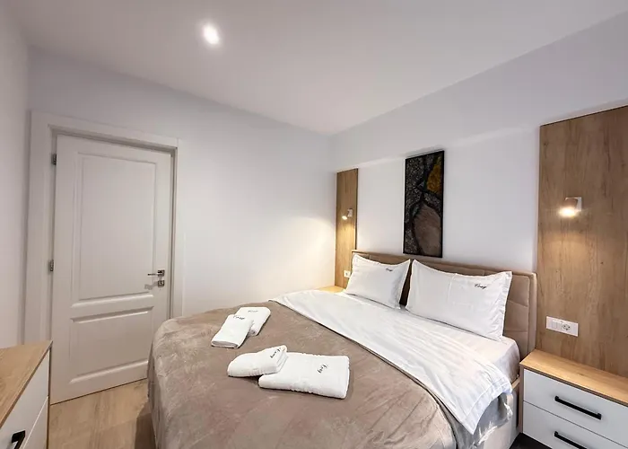 Cozy Luxury Brand New Aparthotel With Studios In Brasov